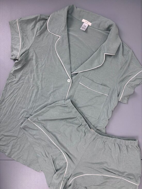 Eberjey Other - Revolve Eberjay women's small sage green Gisele shortie pajama set lounge